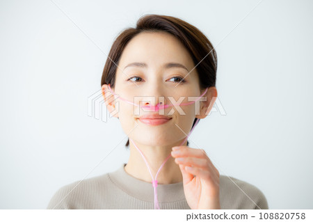 女氫氣氫氣吸入吸入管 108820758