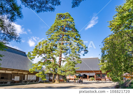 毛越寺正殿；日本庭園史上特別珍貴的平安時代淨土庭園遺跡；世界遺產；國家特別史蹟、特別名勝。 108821720