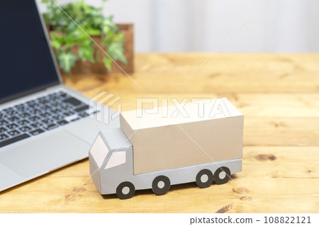 Large truck logistics image trailer delivery delivery courier moving transportation industry Large truck logistics image trailer delivery delivery courier moving transportation industry 108822121
