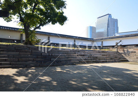 City Multipurpose Trace (Osaka Castle Park / Osaka Prefecture Osaka-shi Chuo-ku Osaka Castle) 108822840