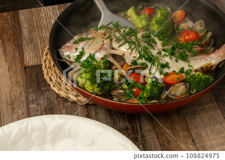 Acquapazza Serve Acquapazza Serve 108824975