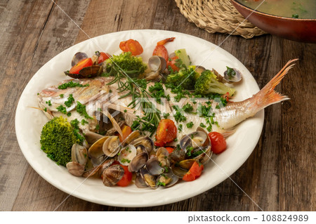 阿誇帕扎服務 108824989