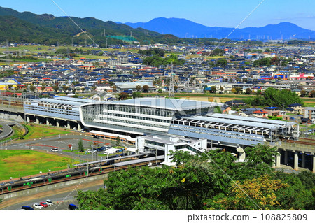 [Saga Prefecture] Shin-Tosu Station seen from Asahiyama Park 108825809