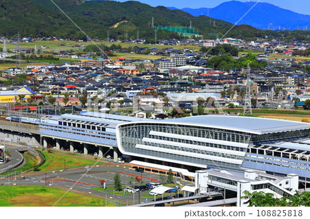 [Saga Prefecture] Shin-Tosu Station seen from Asahiyama Park 108825818