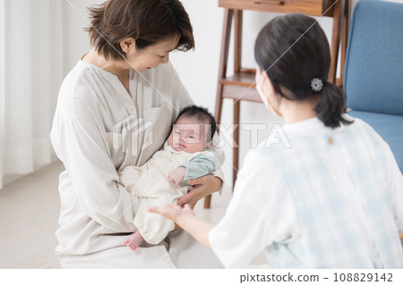 Mothers receiving one-month visits from newborns and infants 108829142