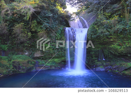 Jion Falls (Kusu Town, Amase Town, Oita Prefecture) 108829513