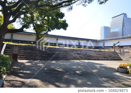 City Multipurpose Trace (Osaka Castle Park / Osaka Prefecture Osaka-shi Chuo-ku Osaka Castle) 108829873