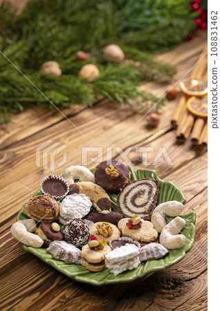 Various types of typical Czech christmas cookies 108831462