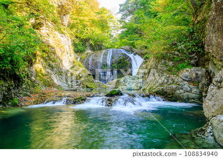 Sekiyama Otaki Falls in early autumn, Higashine City, Yamagata Prefecture Sekiyama Otaki Falls in early autumn, Higashine City, Yamagata Prefecture 108834940