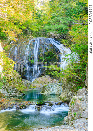 Sekiyama Otaki Falls in early autumn, Higashine City, Yamagata Prefecture Sekiyama Otaki Falls in early autumn, Higashine City, Yamagata Prefecture 108834941