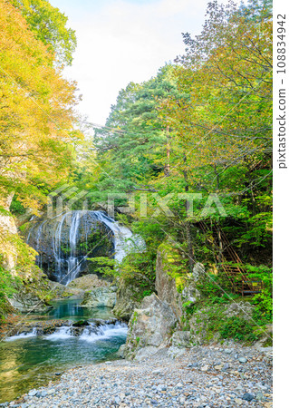 Sekiyama Otaki Falls in early autumn, Higashine City, Yamagata Prefecture Sekiyama Otaki Falls in early autumn, Higashine City, Yamagata Prefecture 108834942