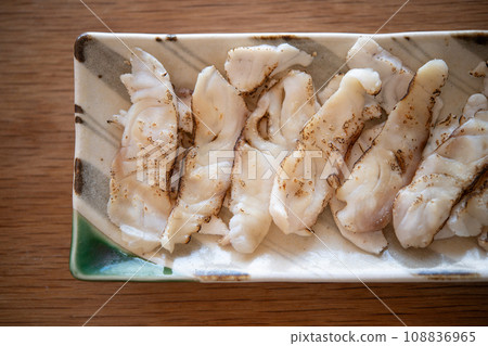 Grilled red sea bream 108836965