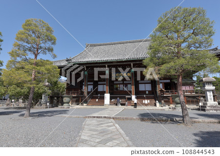 京都市右京區清涼寺釋迦堂嵯峨 108844543