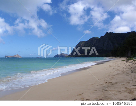 Waimanalo Beach on Oahu, Hawaii Waimanalo Beach on Oahu, Hawaii 108846195
