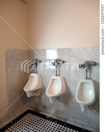 Three Men toilet Urinals 108847047