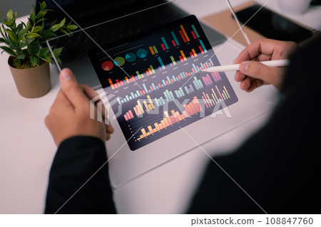 To achieve the big goals outlined in their business plan, the company focused on improving operations and implementing effective customer acquisition strategies. To achieve the big goals outlined in their business plan, the company focused on improving operations and implementing effective customer acquisition strategies. 108847760