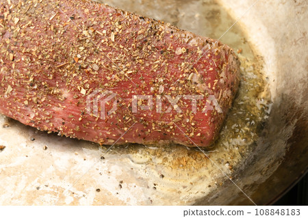 烤牛肉烤架 烤牛肉烤架 108848183