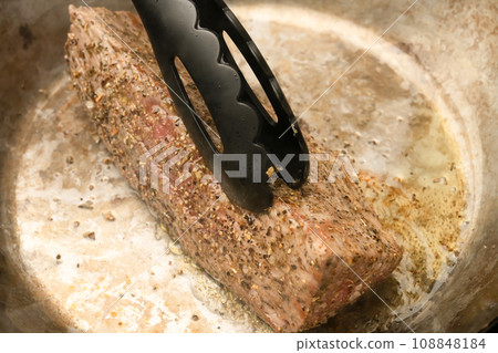 roast beef grill roast beef grill 108848184