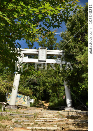 地手祭酒界神社（鳥居）[京都府大山崎町] 108848211
