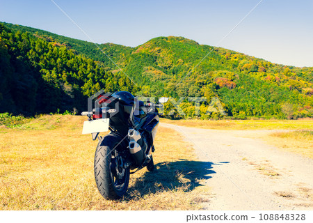 Autumn bike touring Colorful natural background of Satoyama d-4 Emphasis on warm colors and cool colors 108848328