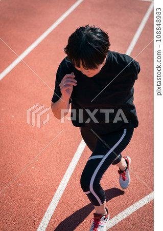 逃跑 逃開 跑掉 108848983