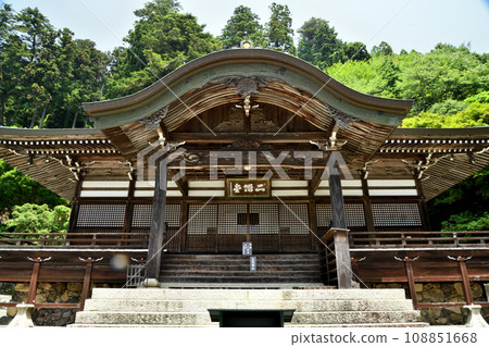 大長山勝王寺（二階堂）[大阪府箕面市勝王寺] 108851668