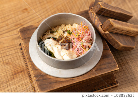 季節性釜飯 季節性釜飯 108852625
