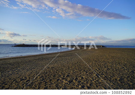 Chigasaki Coast Headland at dawn Chigasaki Coast Headland at dawn 108852892
