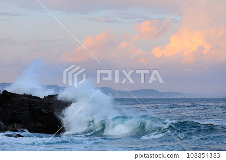 Seascape disturbed by strong winds Seascape disturbed by strong winds 108854383