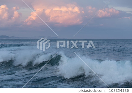 海景被強風擾亂 108854386