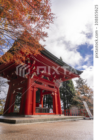 Mt. Hiei Enryakuji Temple East Tower Bell Tower (bell of good luck in autumn, bell of world peace) 108855625