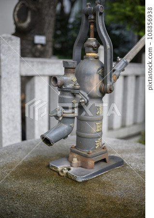 Roppongi Tenso Shrine Kiyotaki Well Minato-ku, Tokyo Roppongi Tenso Shrine Kiyotaki Well Minato-ku, Tokyo 108856938