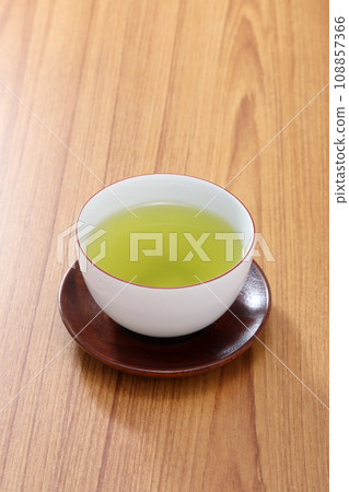 tea tea 108857366