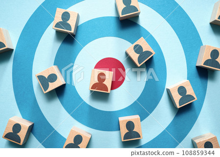 target marketing. An image that clarifies the target audience. business and customers. Dart target and person icon. target marketing. An image that clarifies the target audience. business and customers. Dart target and person icon. 108859344