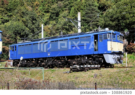 吹響汽笛!!將昔日的威嚴傳遞到今天...山口的夏爾巴人，EF63電力機車【單引擎】 108861920