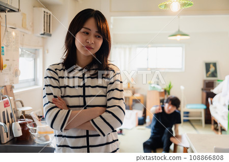 young couple fighting at home young couple fighting at home 108866808