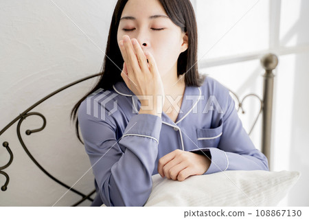 Sleepless woman Sleepless woman 108867130