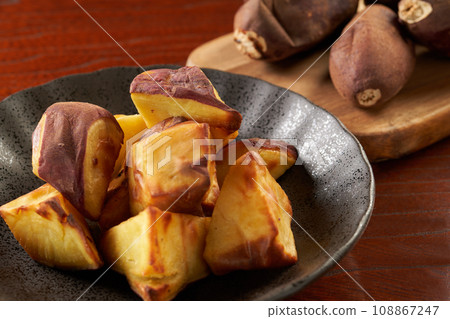 Roasted sweet potato (silk sweet) image 108867247