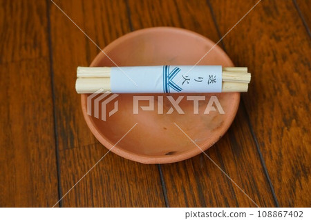 Welcome fire, Okuribi, Roaring, Obon, Spirit shelf, Bon shelf, Buddhist altar 108867402