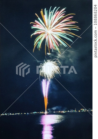夜空中的大綻放 夜空中的大綻放 108868204
