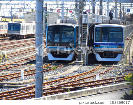 深川車輛檢查所行德分所停放的車輛 深川車輛檢查所行德分所停放的車輛 108869017
