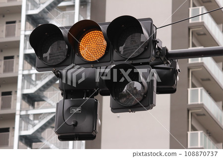 黃色交通燈 LED交通燈 車輛交通燈 108870737