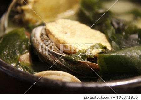 miyuk soup 108871910