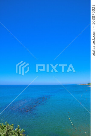 View of the Sea of Japan from Cape Kakuda (Niigata Prefecture) 108876022