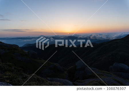 從屋久島永田山看到的日出 108876307