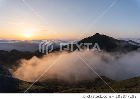 The sunrise seen from Mt. Nagata in Yakushima 108877192