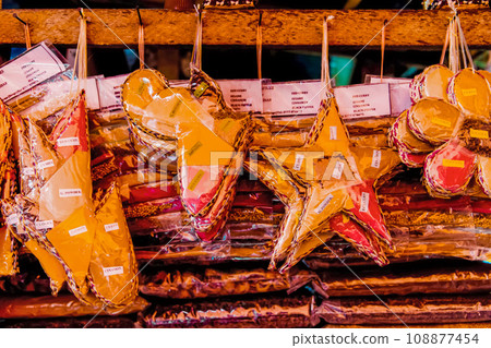 big food market in stone town zanzibar 108877454