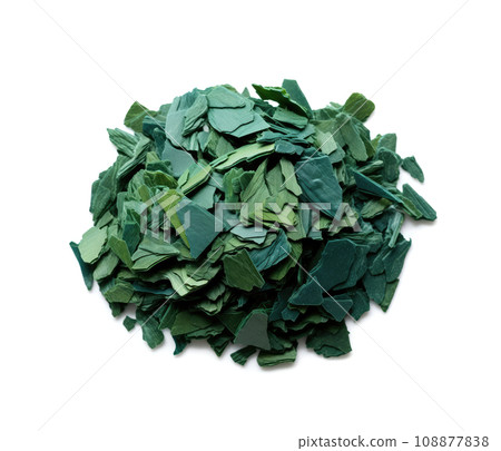 Spirulina Flakes Isolated, Arthrospira Algae Nutrient for Aquarium Fishes, Spirulina Flakes on White 108877838