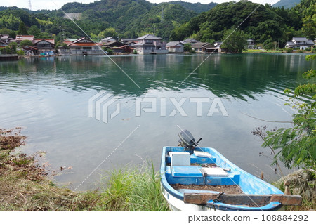 沖之島町東鄉地區福浦灣的景色 沖之島町東鄉地區福浦灣的景色 108884292