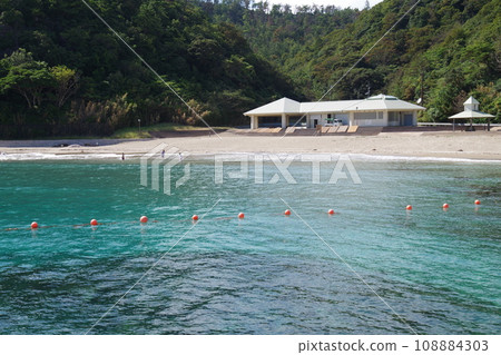 View of Shiohama Beach, Okinoshima Town 108884303
